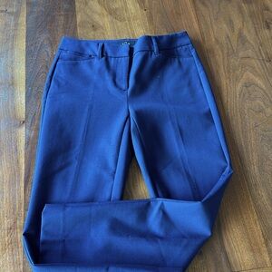 White House Black Market Navy slim ankle pant size 0 petite